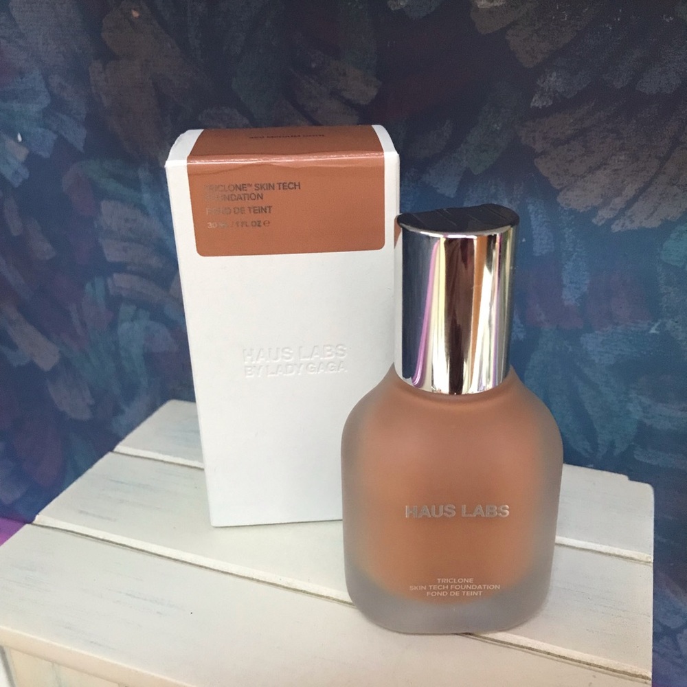 Haus Labs by Lady Gaga TRICLONE™ SKIN TECH MEDIUM COVERAGE FOUNDATION shade 350